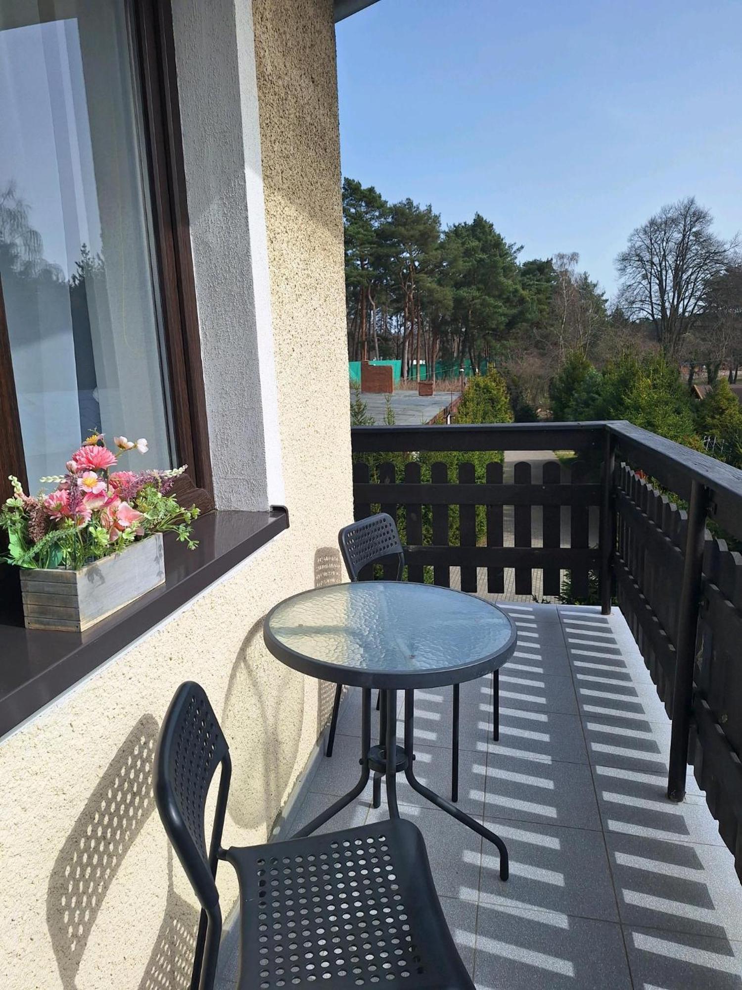 Hotel Lesne Zacisze à Mikoszewo Extérieur photo