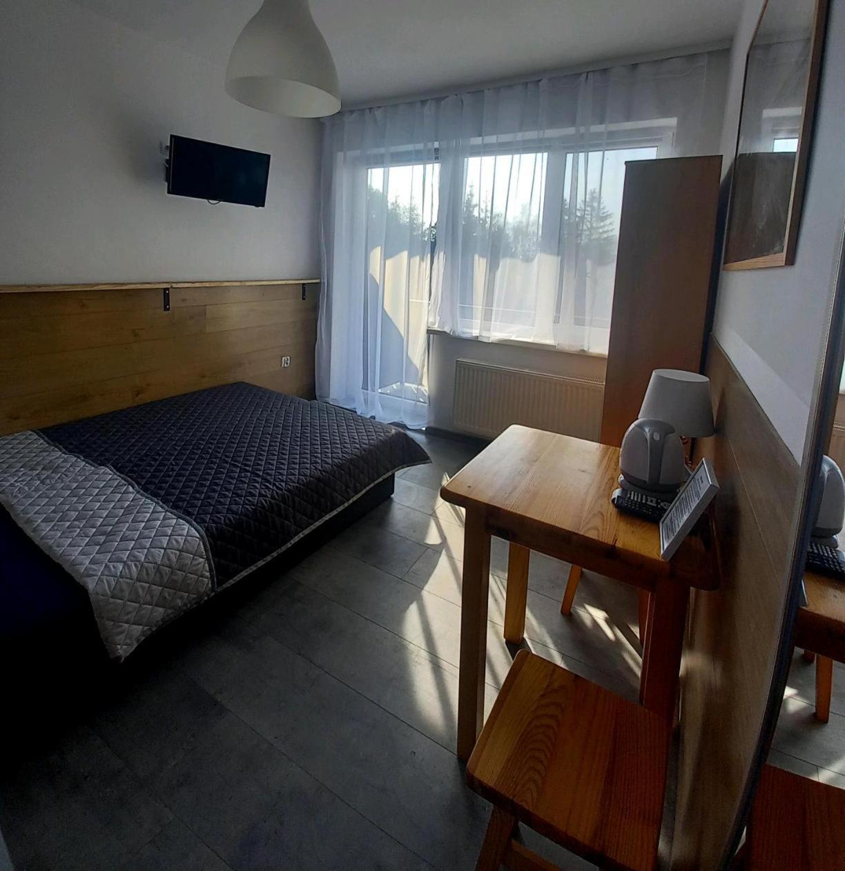 Hotel Lesne Zacisze à Mikoszewo Extérieur photo
