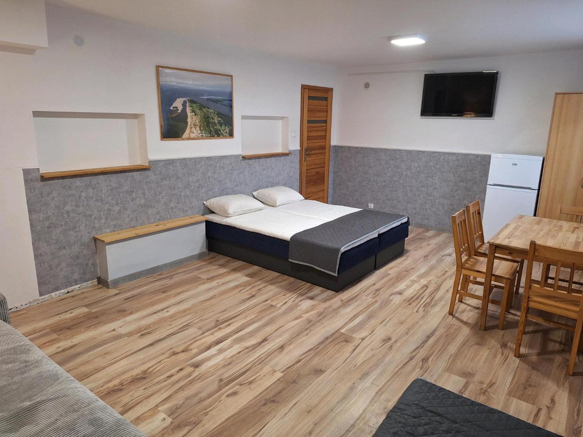 Hotel Lesne Zacisze à Mikoszewo Extérieur photo